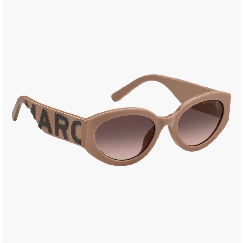 New Marc Jacobs nude cat eye round sunglasses